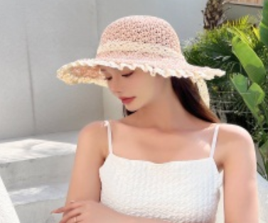 Folding Sunhat with Fluttering Strap